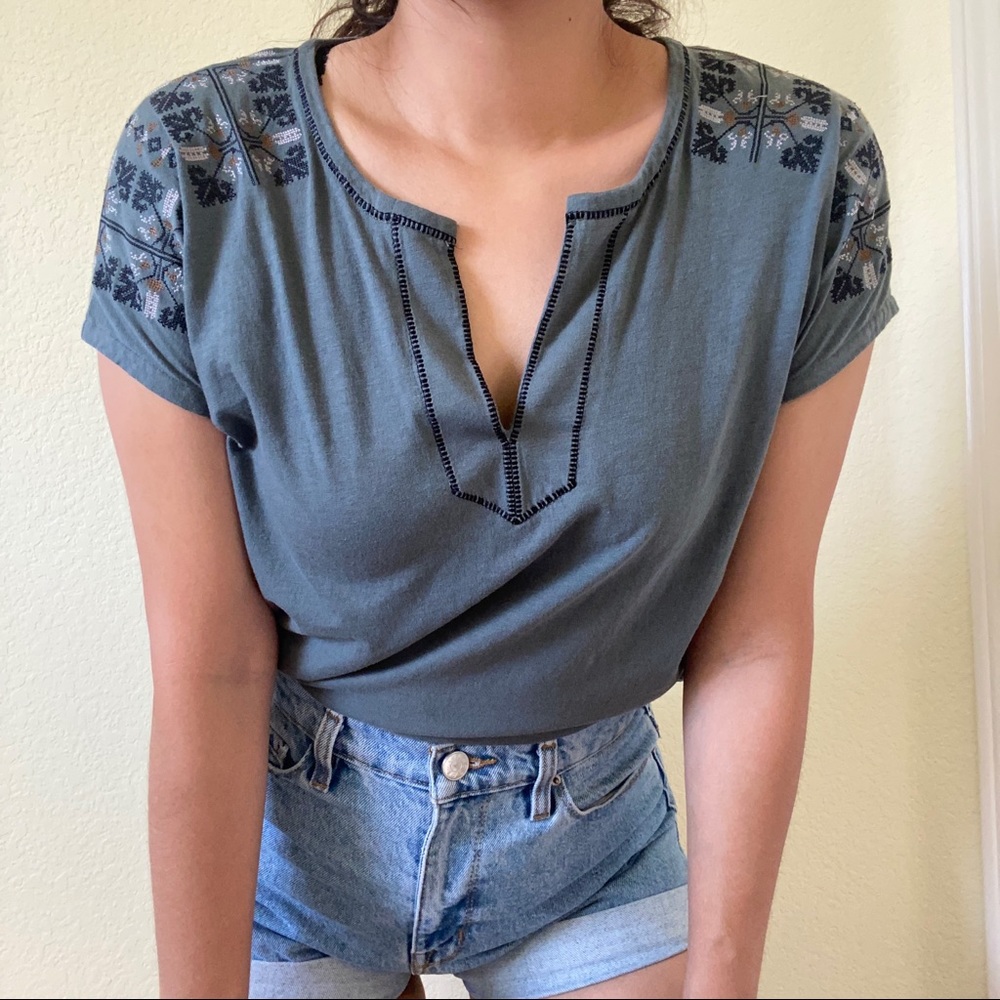 Madewell Aztec patterned Top with Notch Neck